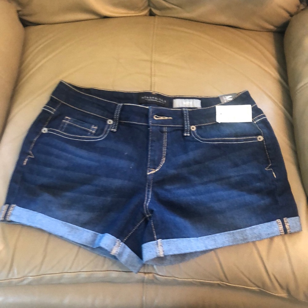 NWT Jean shorts